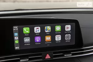 Поддержка систем Apple CarPlay и Android Auto